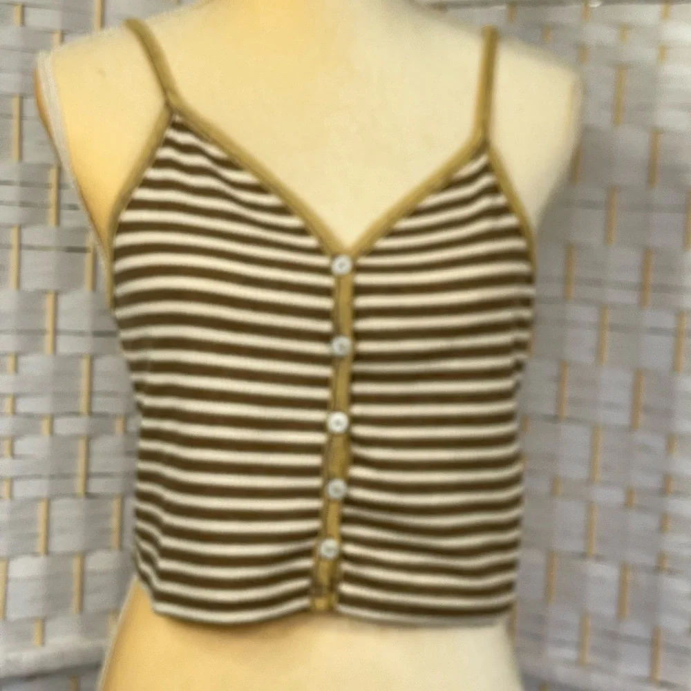 NWT Hem & Thread Thermal Stripe Tank - Picture 6 of 12